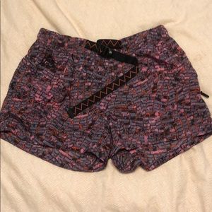 NWOT Nike ACG shorts